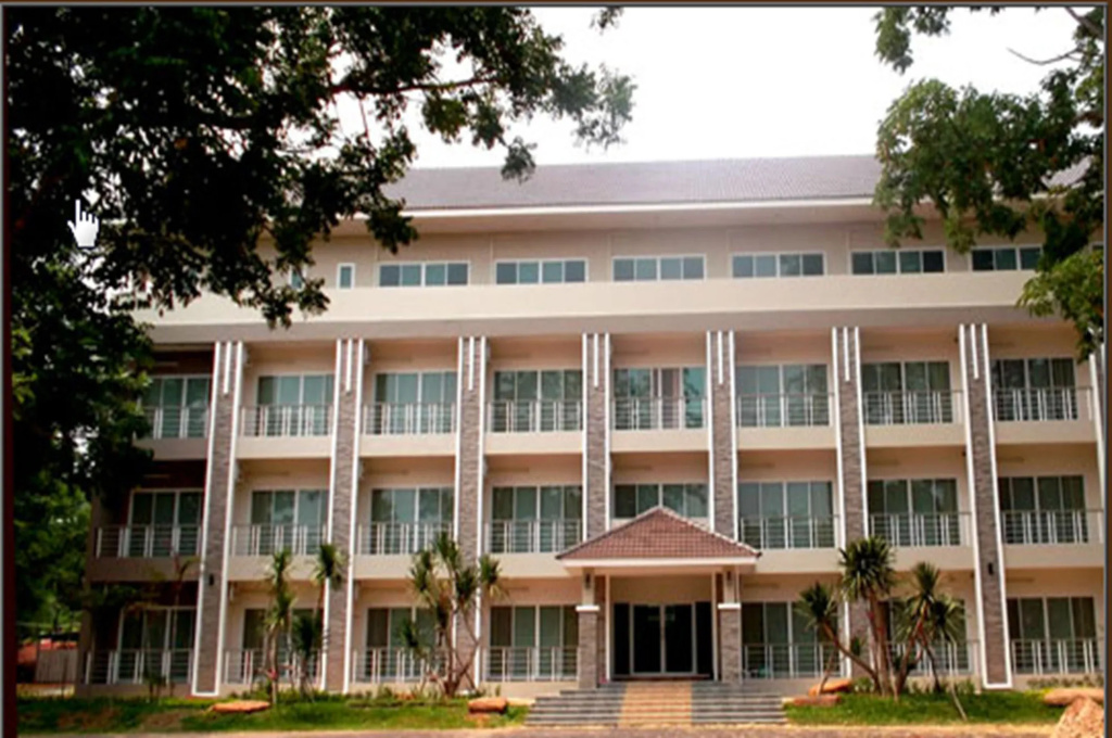 Pangrujee Resort