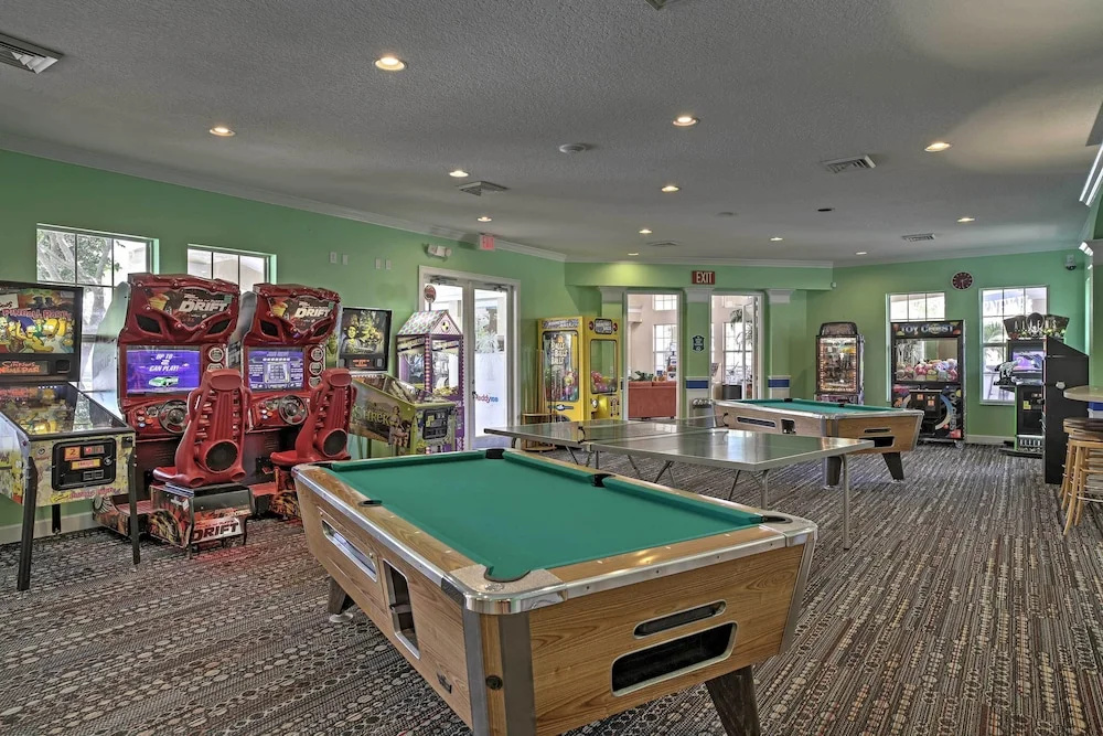 6 Mi to Disney World: Condo w/ Community Perks!