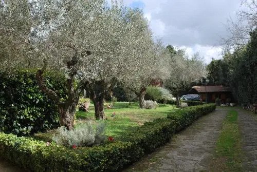 Residence Casale Mostacciano