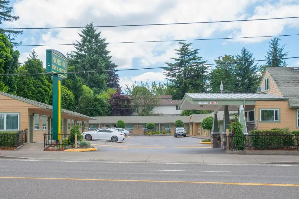 Nordic Inn and Suites