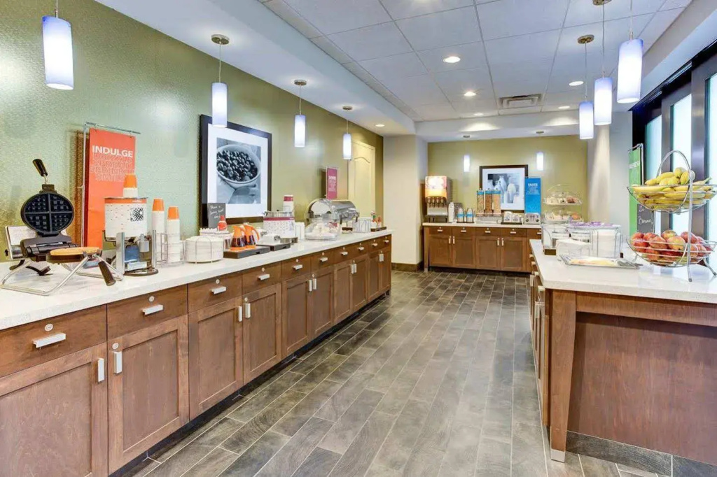Hampton Inn & Suites Manchester, TN