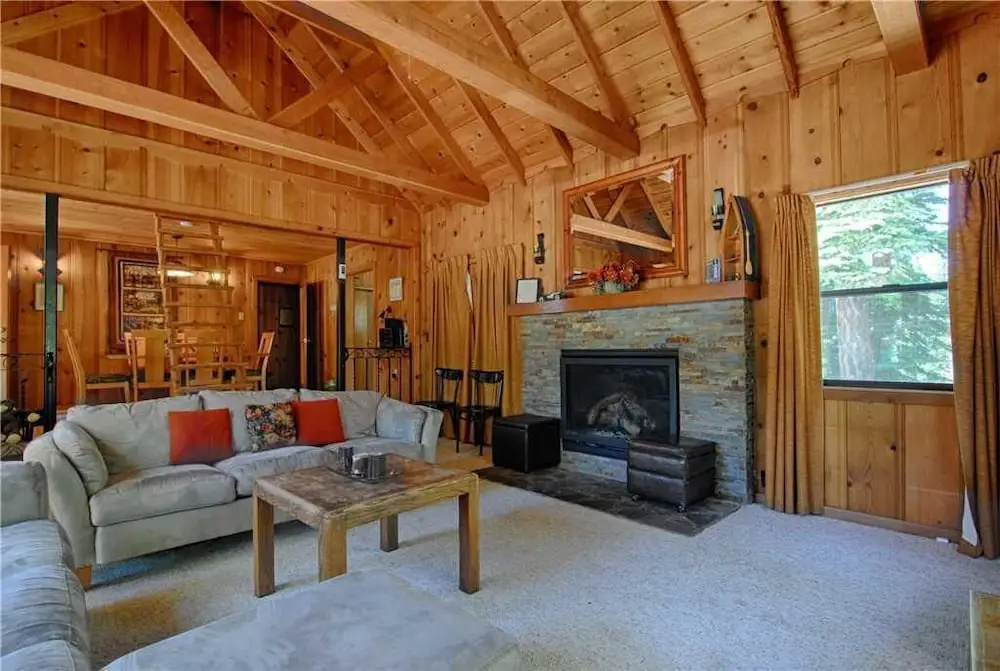 Great Outdoor Area and 2 Bonus Rooms in Loft #170