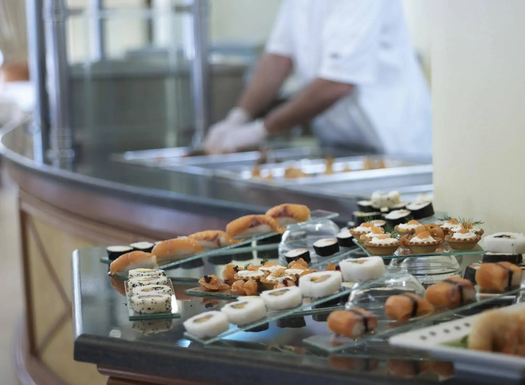 Canvas by Mitsis Petit Palais