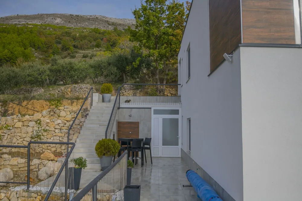 Royal Villa 2