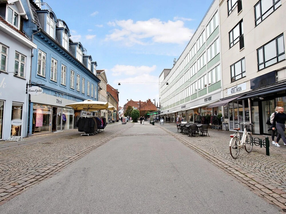 Sanders Fjord 1 - Nice 1-bdr Apt Near Cathedral