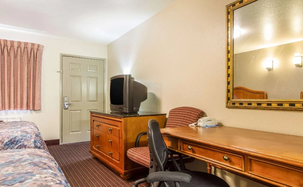 Rodeway Inn