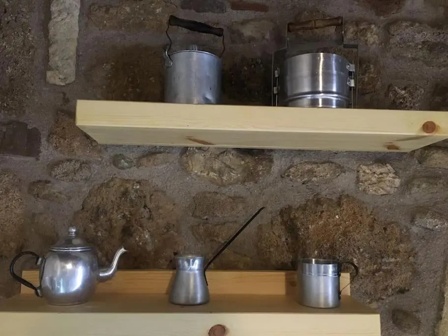 M&M STONE-Village House-Family-Vintage