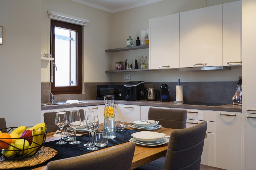 Caprice in Milohnic with 3 bedrooms and 3 bathrooms