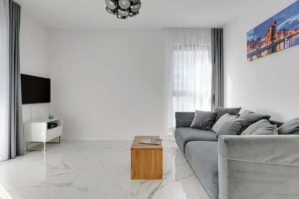 Flats For Rent - Apartment by the sea