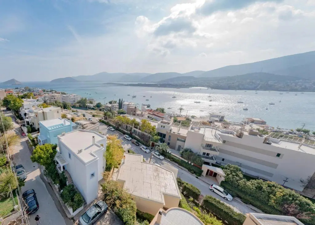 Porto sea view house - 15min from Athens airport - AC - WIFI - PARKING