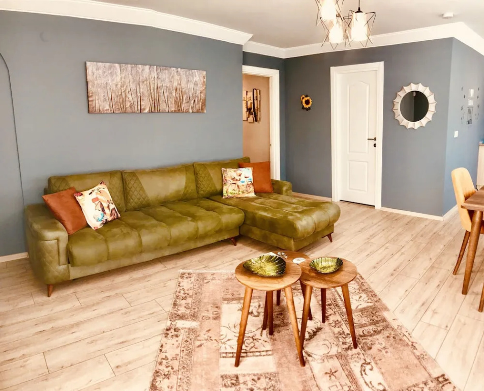 Sirena's Suites