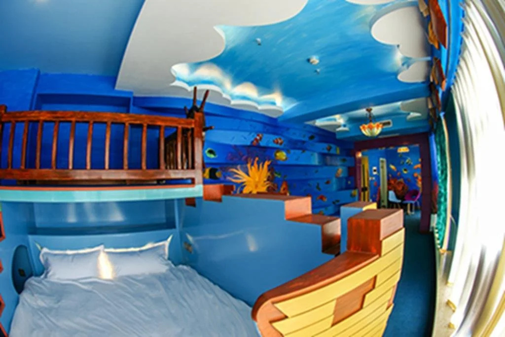 DREAM COLOR Theme Hotel