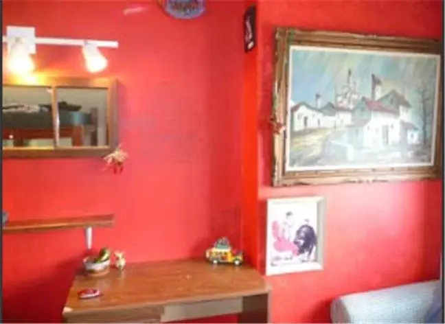 Upper Deck Hostel