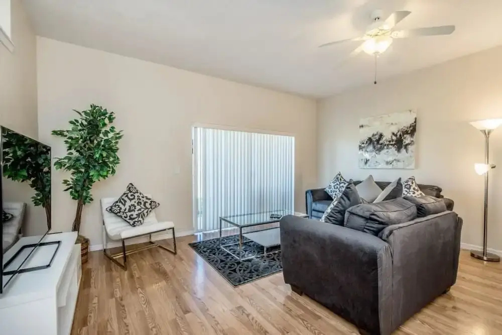 1104cal 4 Bedroom Townhome in a Resort Waterpark