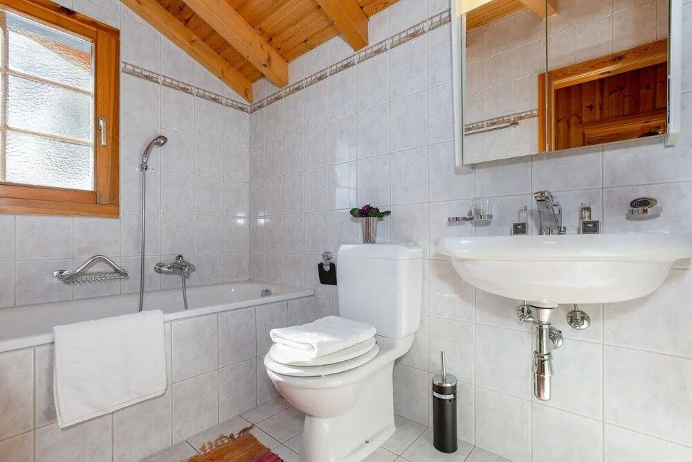 Relaxing Sauna Chalet for 6