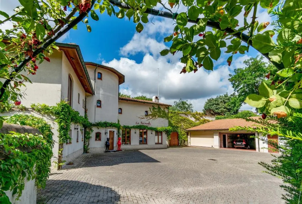 La Hacienda Hotel
