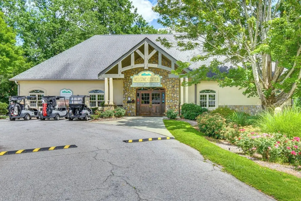 Hike, Golf & Swim: Blue Ridge Cabin Escape