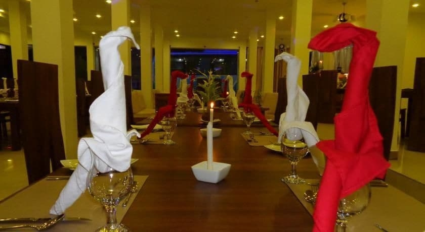 The Queensburry City Hotel