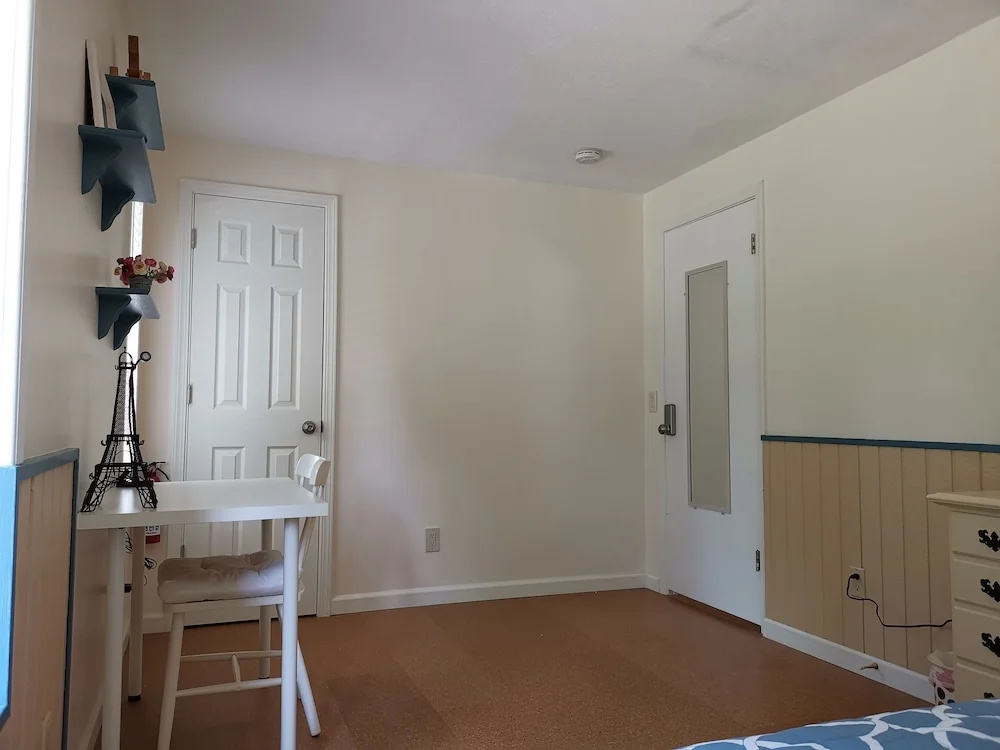 The 2 Forest Rooms--great For Family--and Views