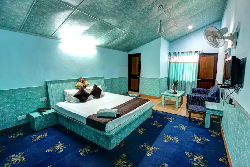 OYO 25050 Hotel Sukhsagar