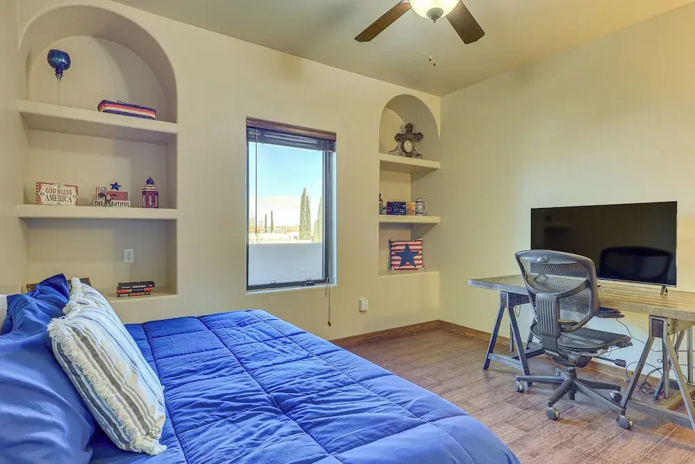 Las Cruces Home w/ Mountain Views & Private Pool!