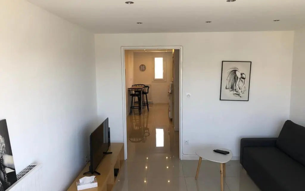 "La Vague" Appartement cosy avec balcon pour 5 personnes à Marseille