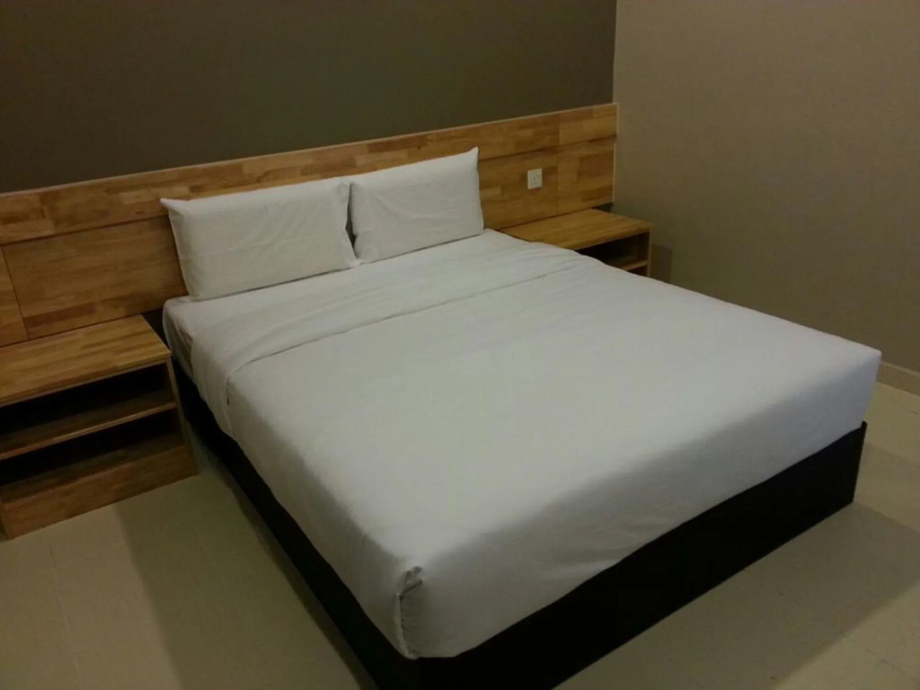 JQ Suria 18 Hotel