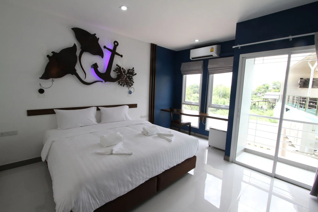 Anna-Nava Pakkret Hotel