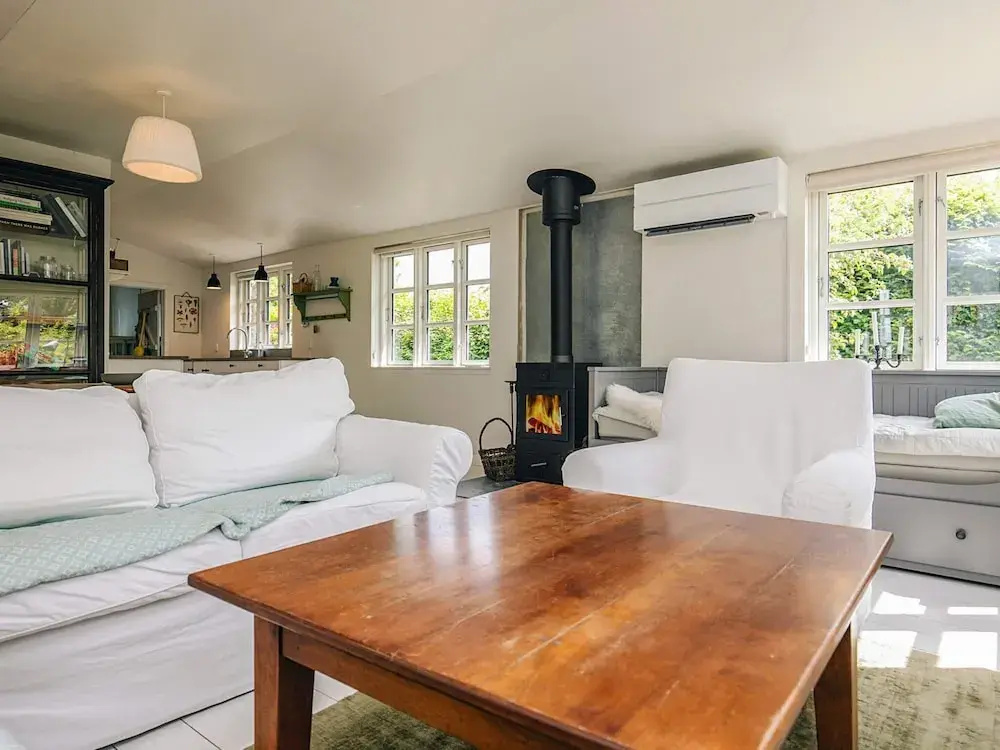 6 Person Holiday Home in Jaegerspris