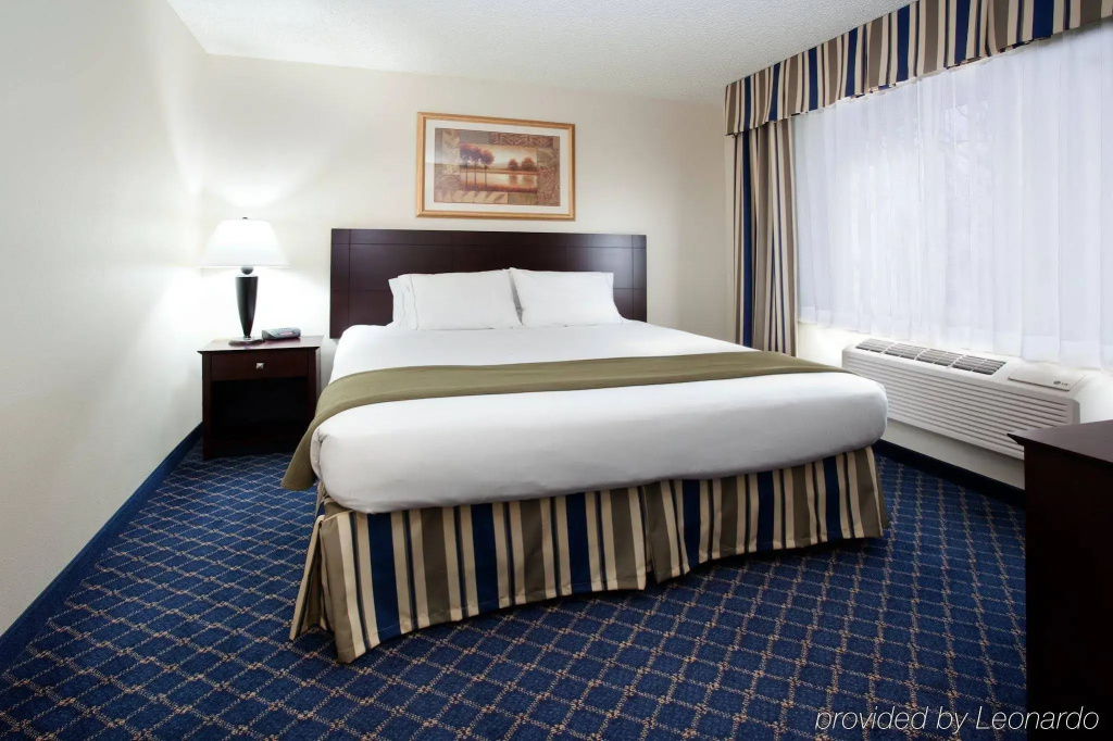Holiday Inn Express Scottsbluff - Gering by IHG