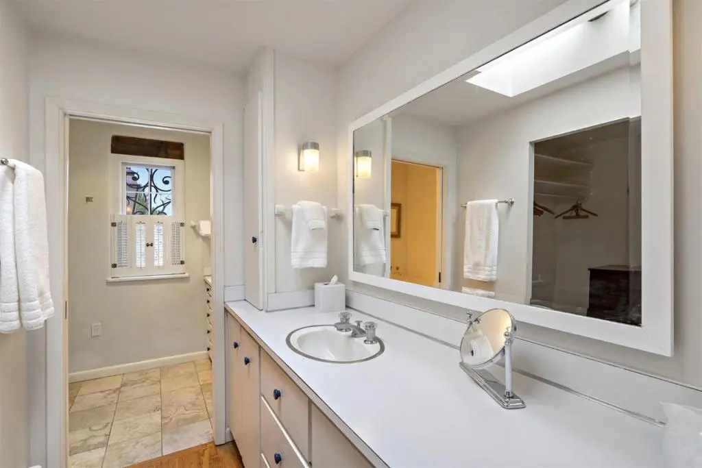 Cinco Chimineas - Indoor Pool, Walk to Canyon Rd, Authentic Historic Santa Fe