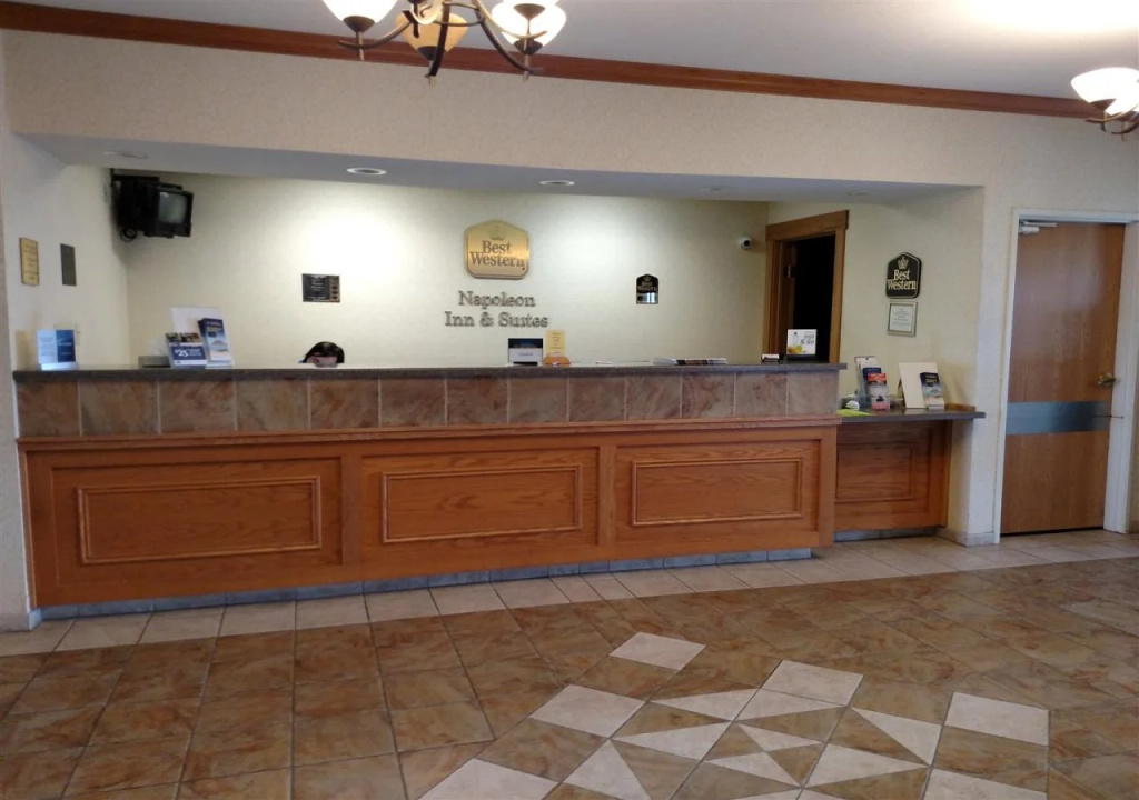 Holiday Inn Express - Toledo West - Napoleon by IHG