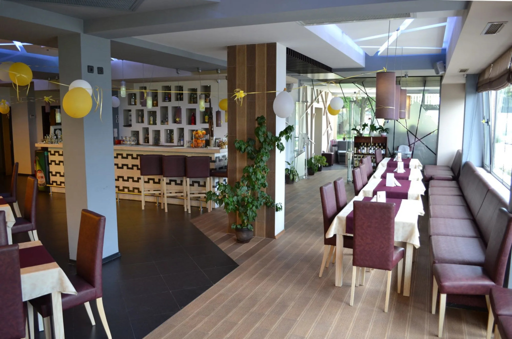 Elate Plaza Hotel