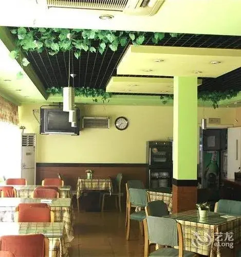 Home Inn Shanghai Yanggao Middle Road