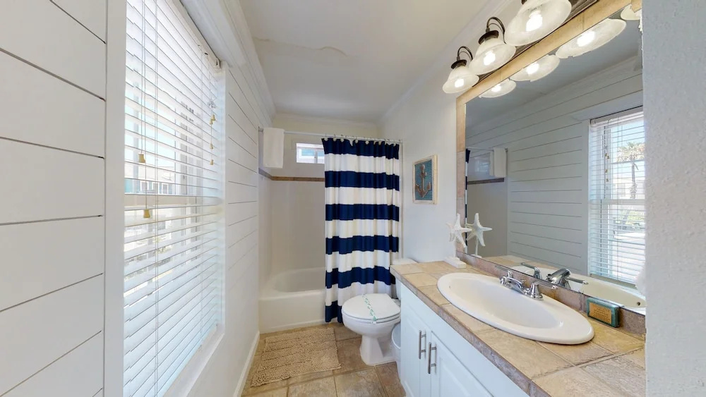 Knot 4 Reel 3 Bedroom Home