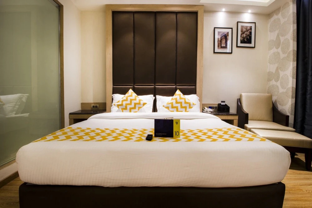 V Hotel