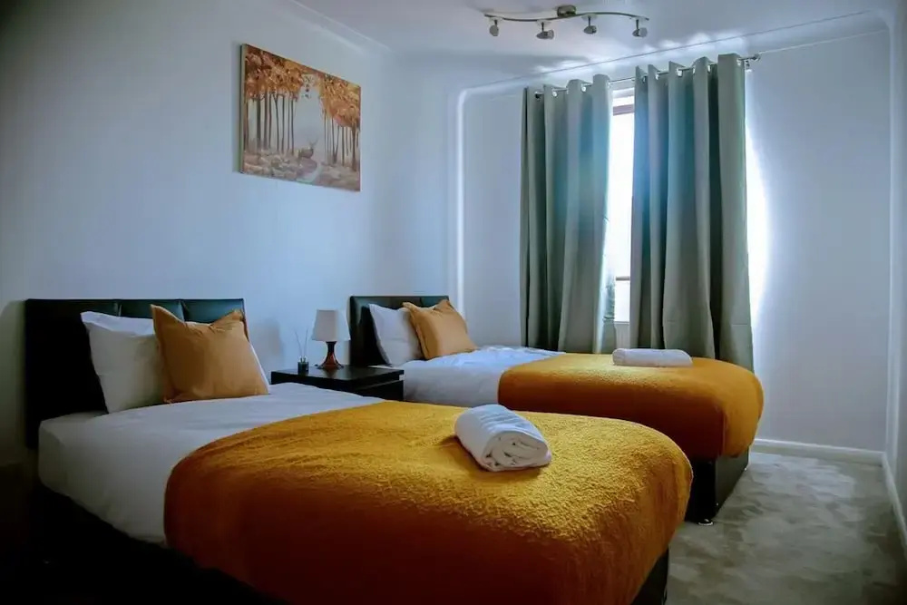 Tranquil 3B House- Sleeps 6, Garden & Free Parking