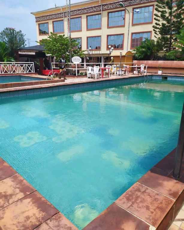 Piccadilly Suites