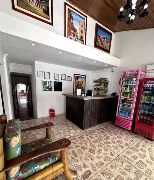 Hotel Aiport Crespo