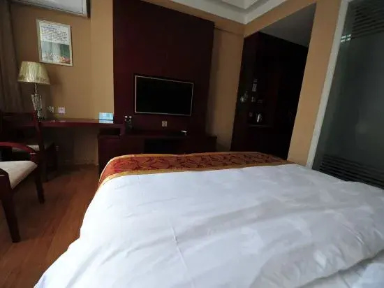Lifeng Business Hotel