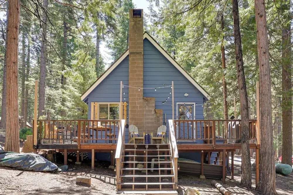 3 Mi to Big Trees State Park: Cabin w/ Scenic Deck