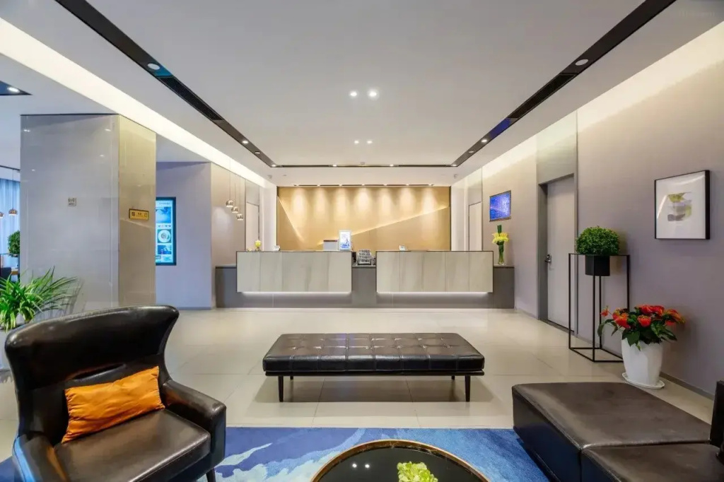 Homeinn Selected Hotel (Changsha Xindaxin Wu Yi Square Subway Station)
