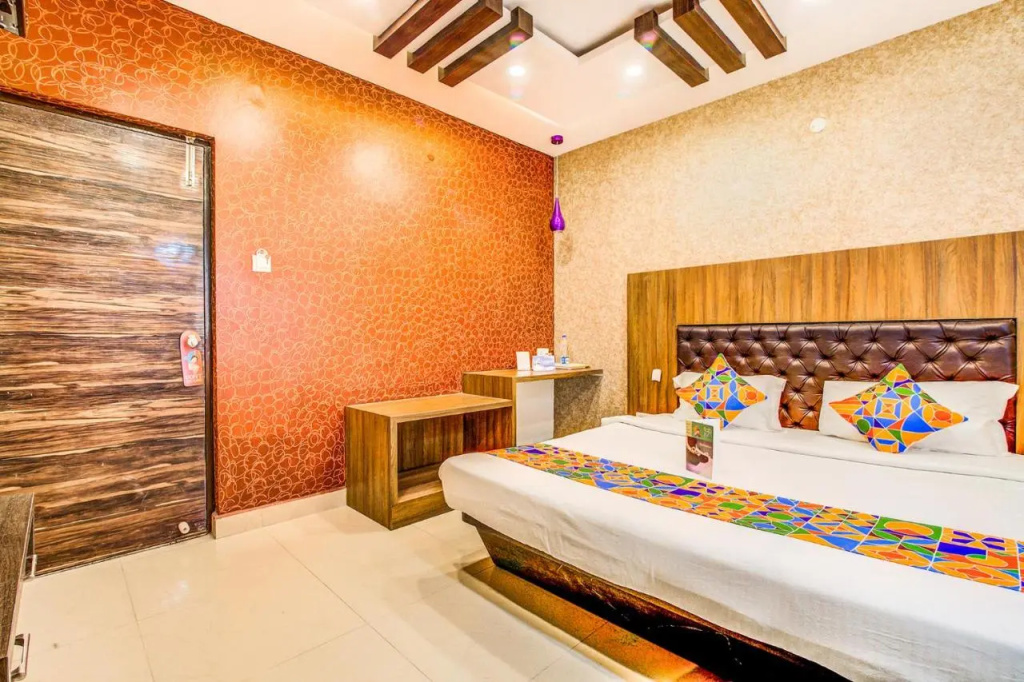 FabHotel Mayuri Residency