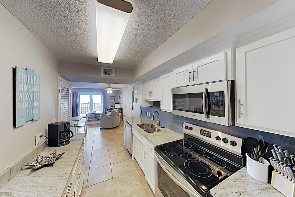 969 West Beach Blvd Condo Unit 1203