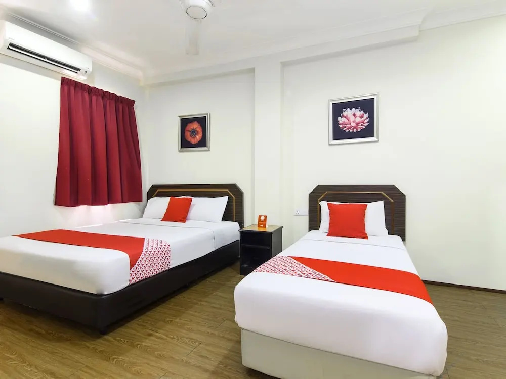 Oyo 327 Buddys Hotel