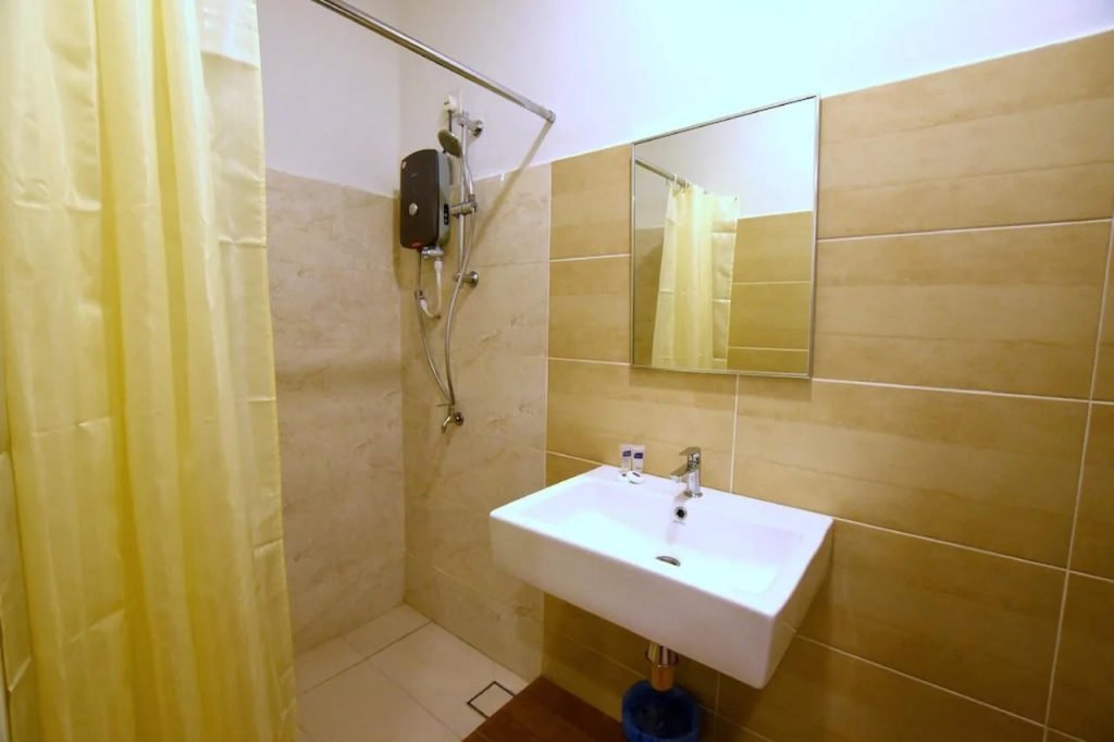 Hotel Ariana Iskandar