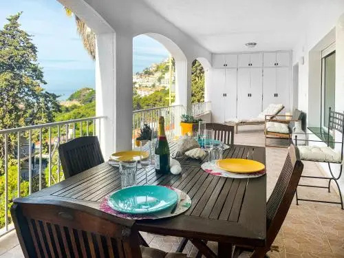 Apartment Canyelles