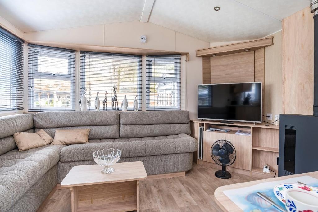 Chalet it Pompebled met wasmachine en droger en zwembad op camping