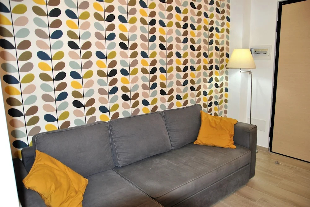 Air-conditioned Apartment With Patio, Wifi and Parking