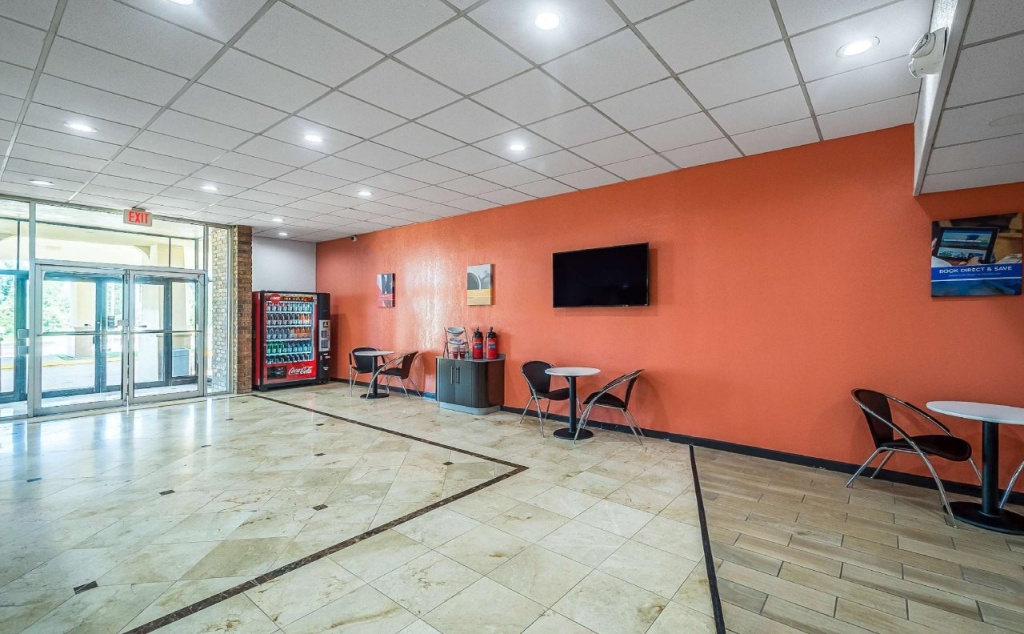 Motel 6-Henderson, TX